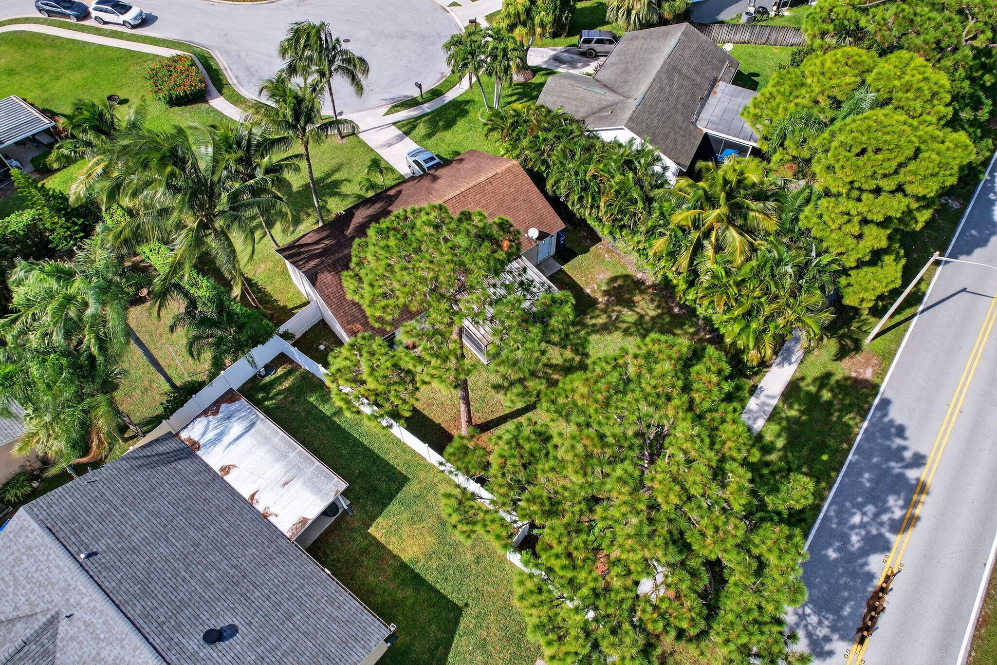 102 Cedar Court Jupiter, FL 33458 - Photo 44 of 45 .