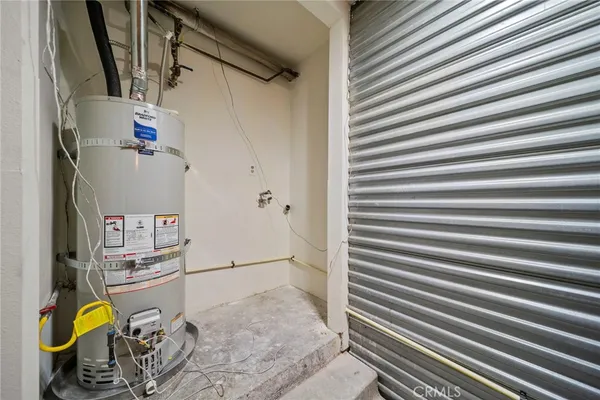 $445,000 | 21370 Nandina Lane, Unit 103, Newhall, CA 91321