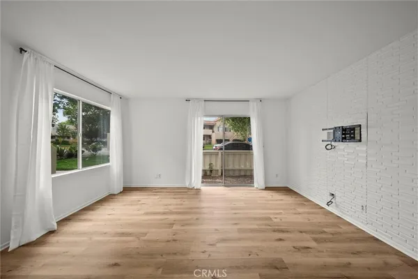 $445,000 | 21370 Nandina Lane, Unit 103, Newhall, CA 91321