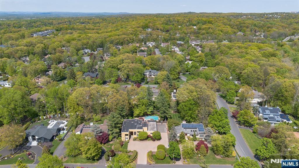 37 Hemlock Road Livingston, NJ 07039 - Photo 50 of 50