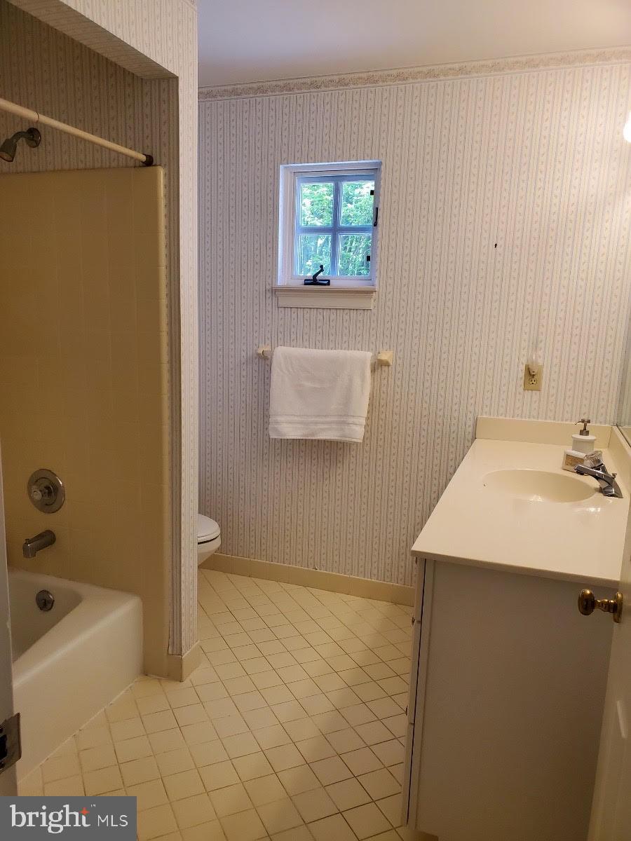 1297 Farm Road Berwyn, PA 19312 - Photo 31 of 37