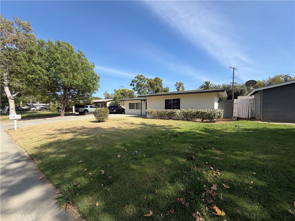 5750 Willard Way Riverside, CA 92504 - Photo 2 of 36