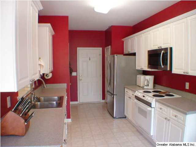 405 Bentmoor Way Helena, AL 35080 - Photo 3 of 18