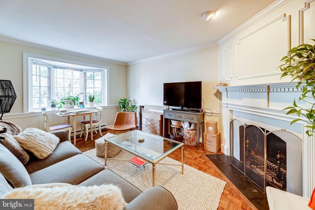 $435,555 | 220 North St Asaph Street, Unit 17, Alexandria, VA 22314