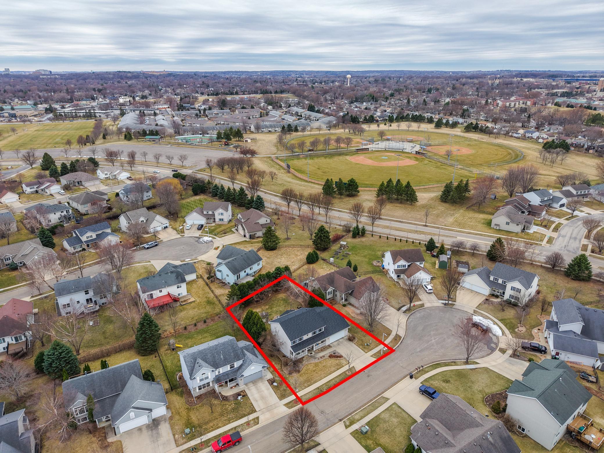 1002 Yorkshire Lane Northwest Rochester, MN 55901 - Photo 54 of 59