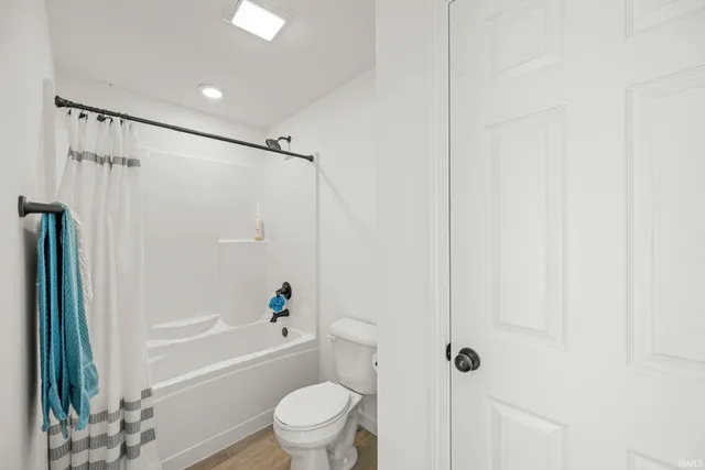 $499,000 | 6036 West Turtle Hill Court, Frankfort, IN 46041