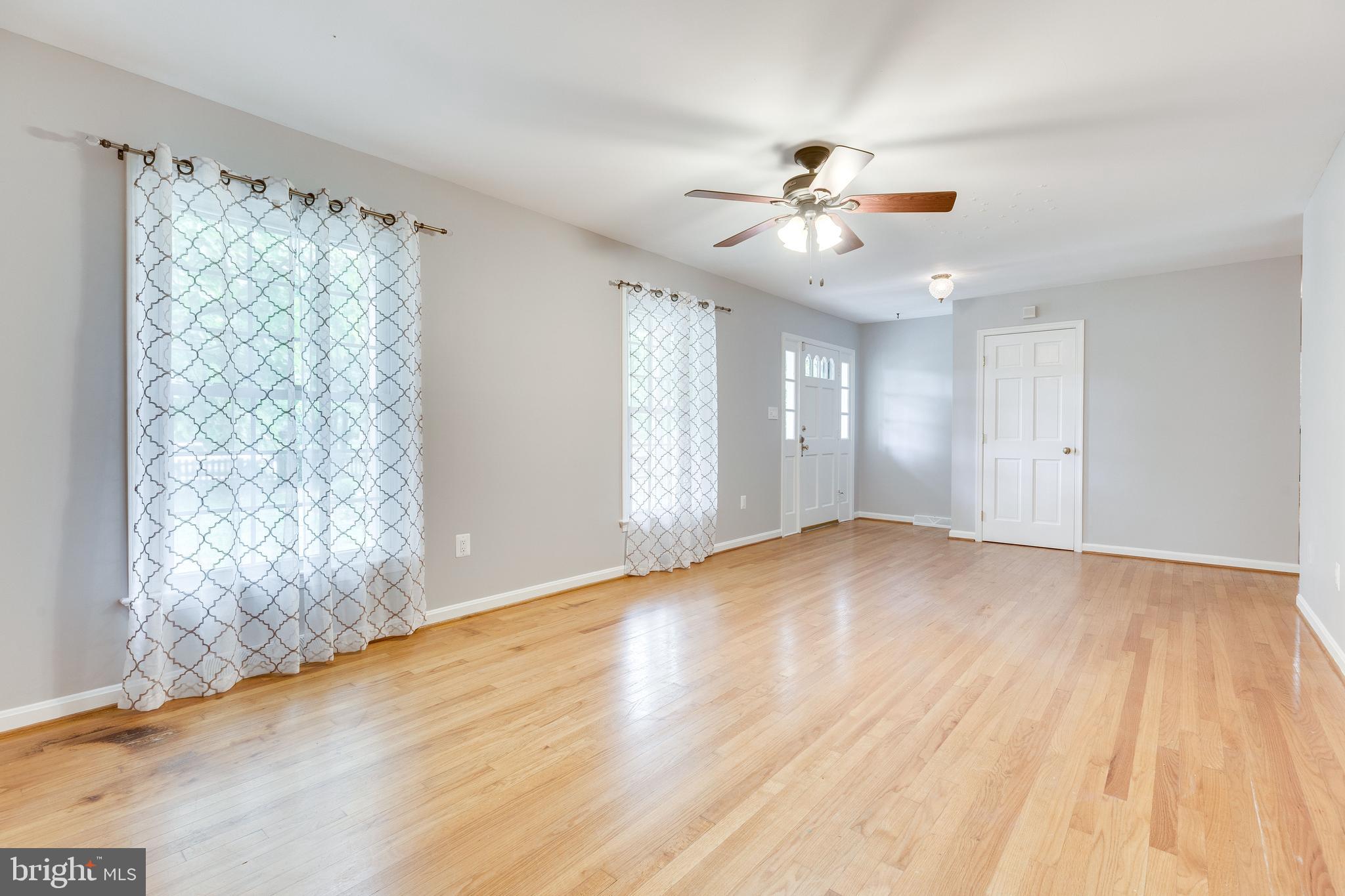6587 Davis Ford Road Manassas, VA 20111 - Photo 2 of 31 Gallery Image 2