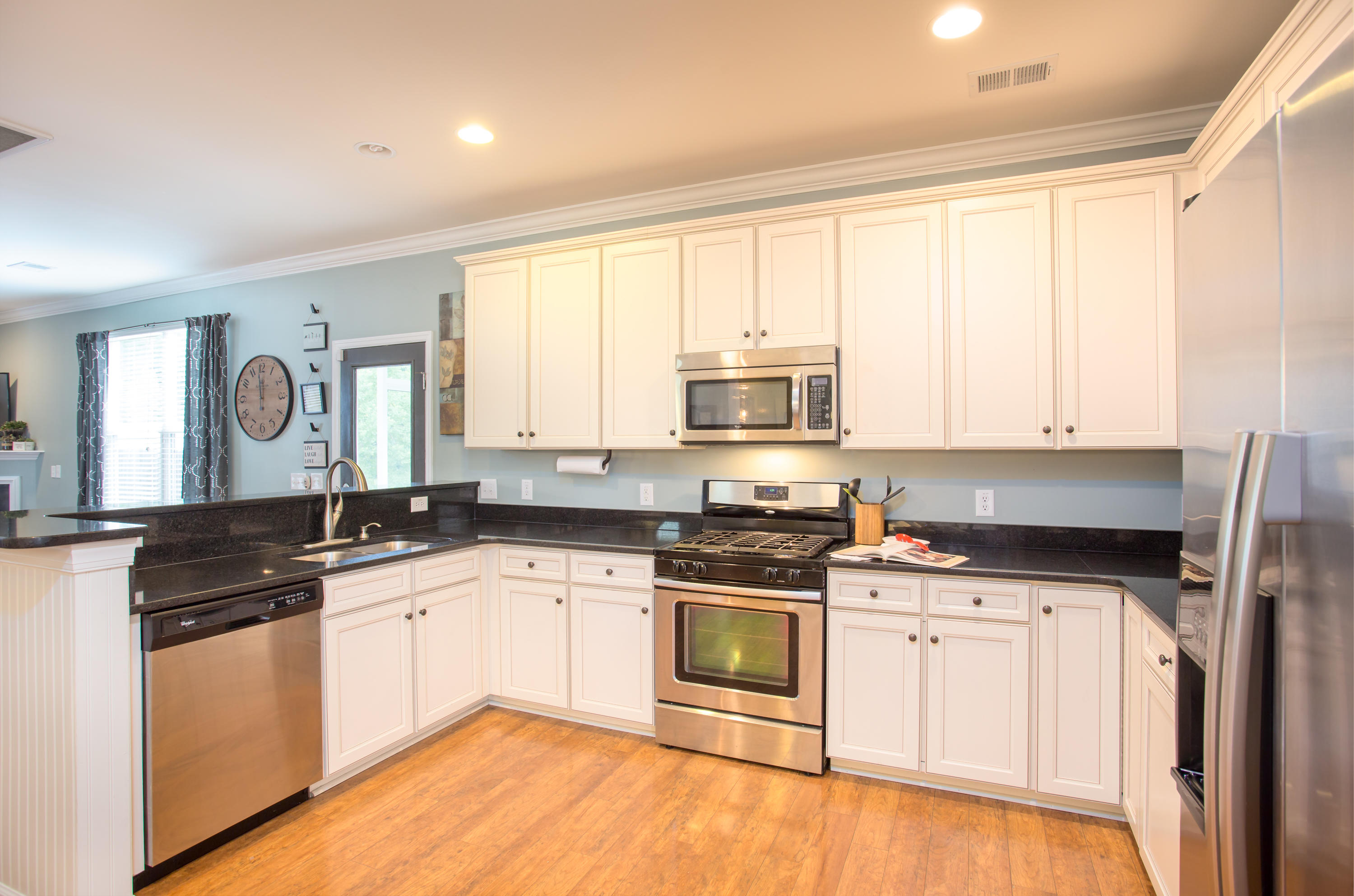 3657 Locklear Lane Mount Pleasant, SC 29466 - Photo 9 of 28 3657 Locklear Lane-11