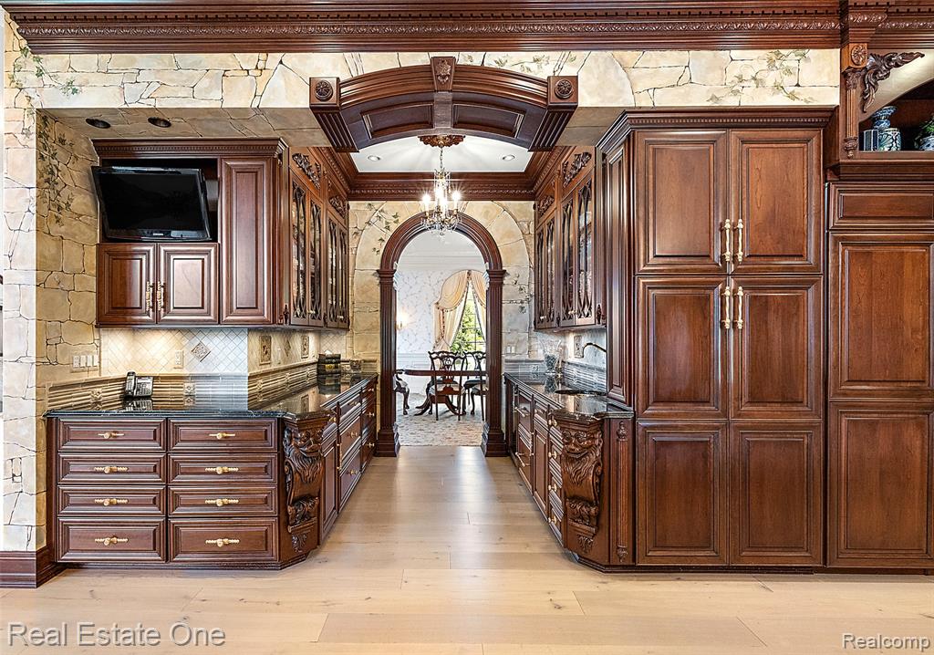 5250 Orchard Ridge Drive Rochester, MI 48306 - Photo 37 of 99 Gallery Image 37