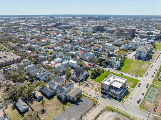 $1,575,000 | 52 Cooper Street, Charleston, SC 29403