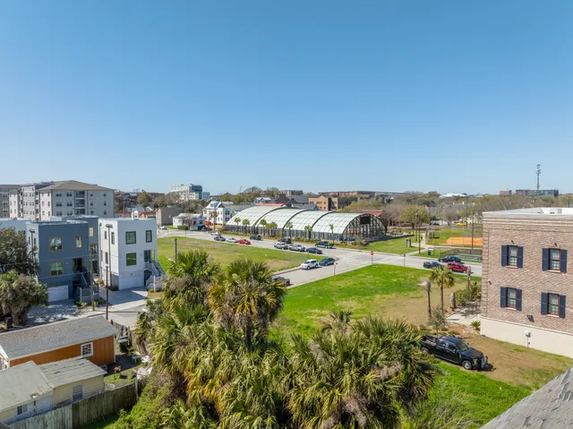 $1,575,000 | 52 Cooper Street, Charleston, SC 29403