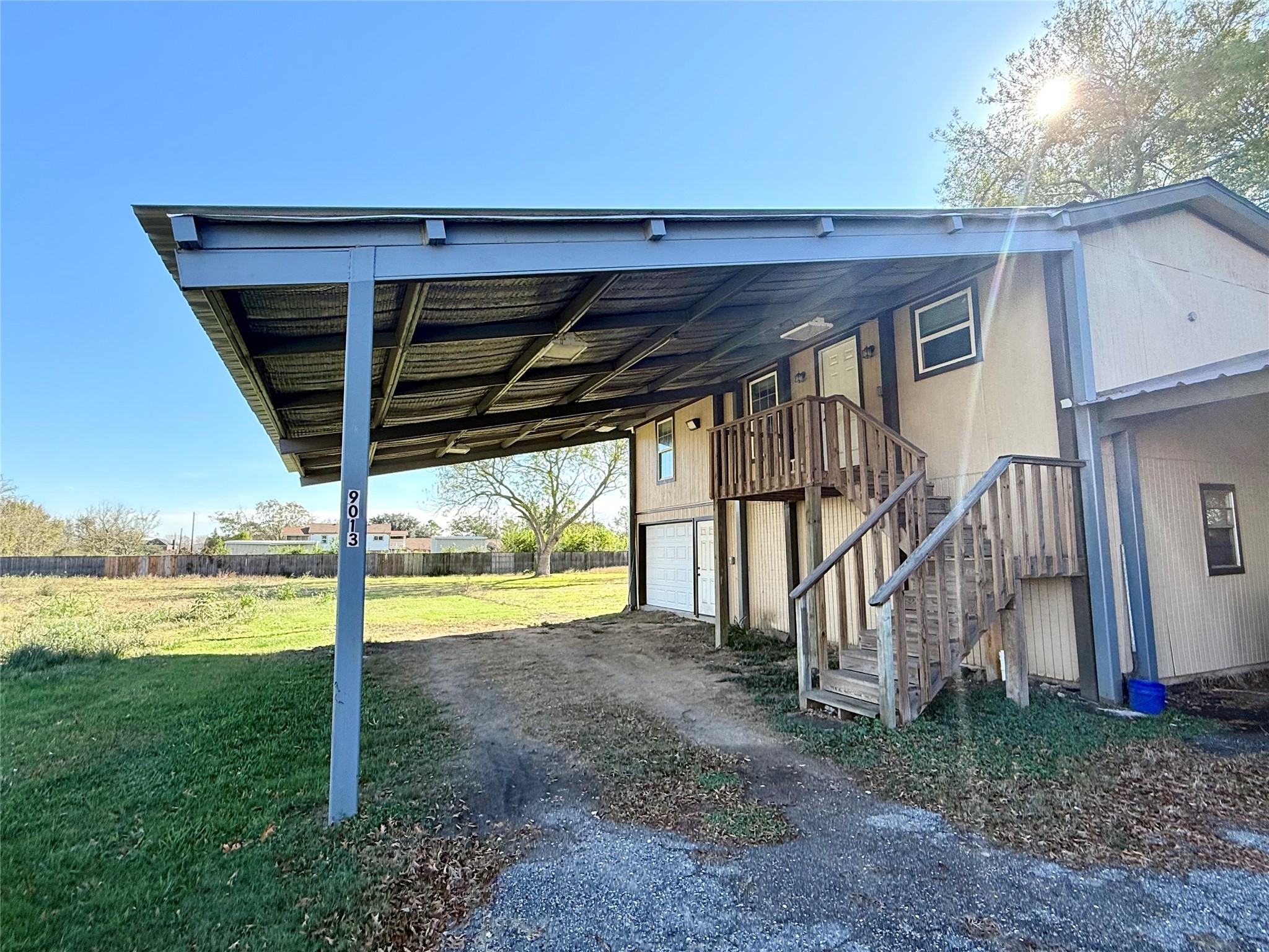 9015 Puritan Way Rosharon, TX 77583 - Photo 14 of 16 a view of an outdoor space and deck
