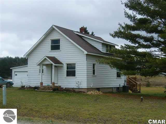 8028 East Colonville Road Clare, MI 48617 - Photo 1 of 1 1769227.JPG
