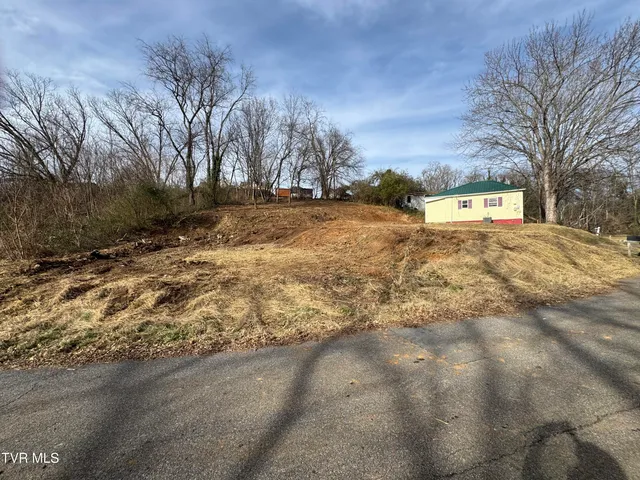 $150,000 | 169 Midland Circle, Bristol, VA 24201