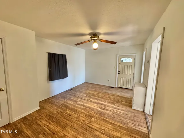 $150,000 | 169 Midland Circle, Bristol, VA 24201