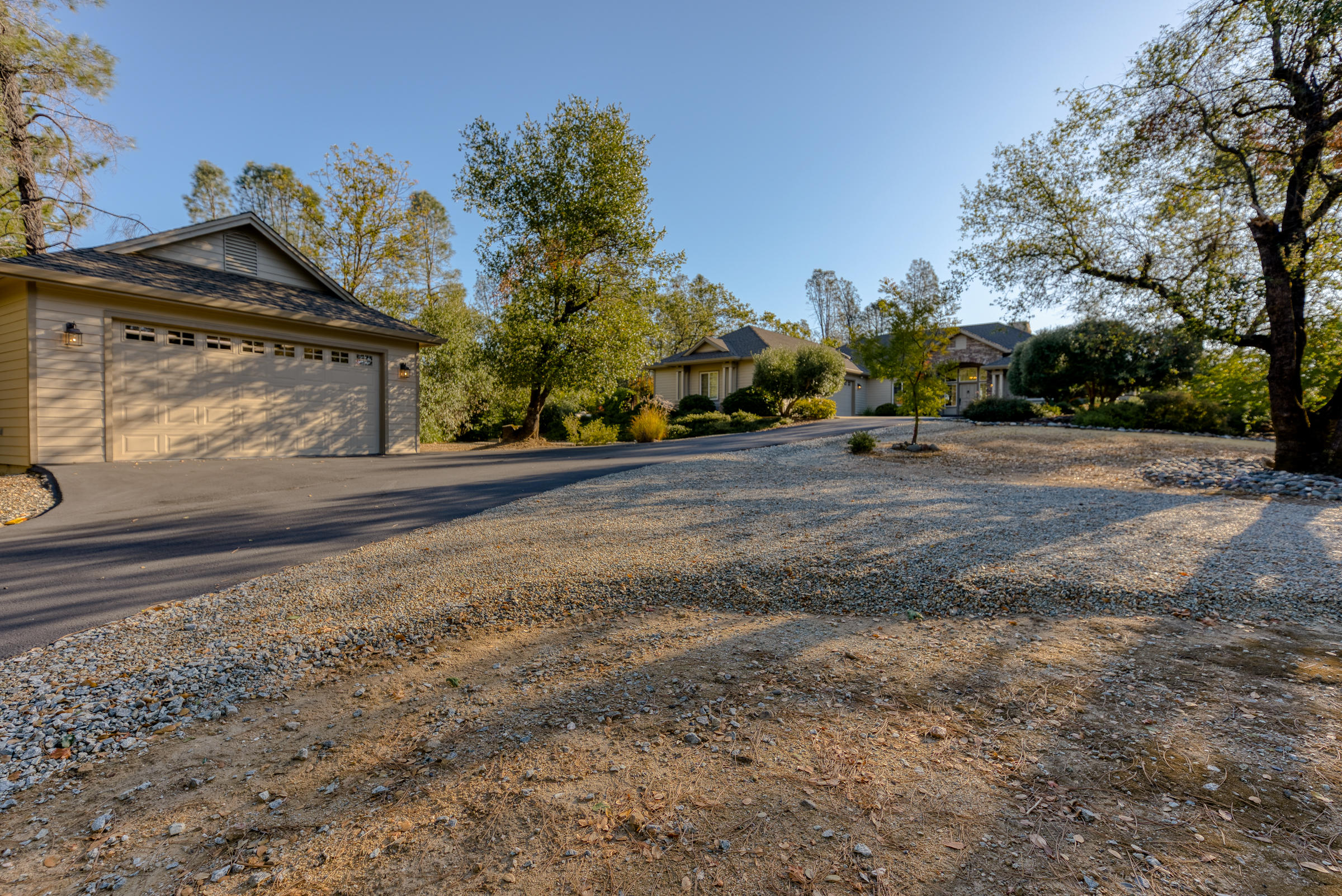 10163 Tilton Mine Road Redding, CA 96001 - Photo 101 of 144 Pull-Through Parking for Boat/RV