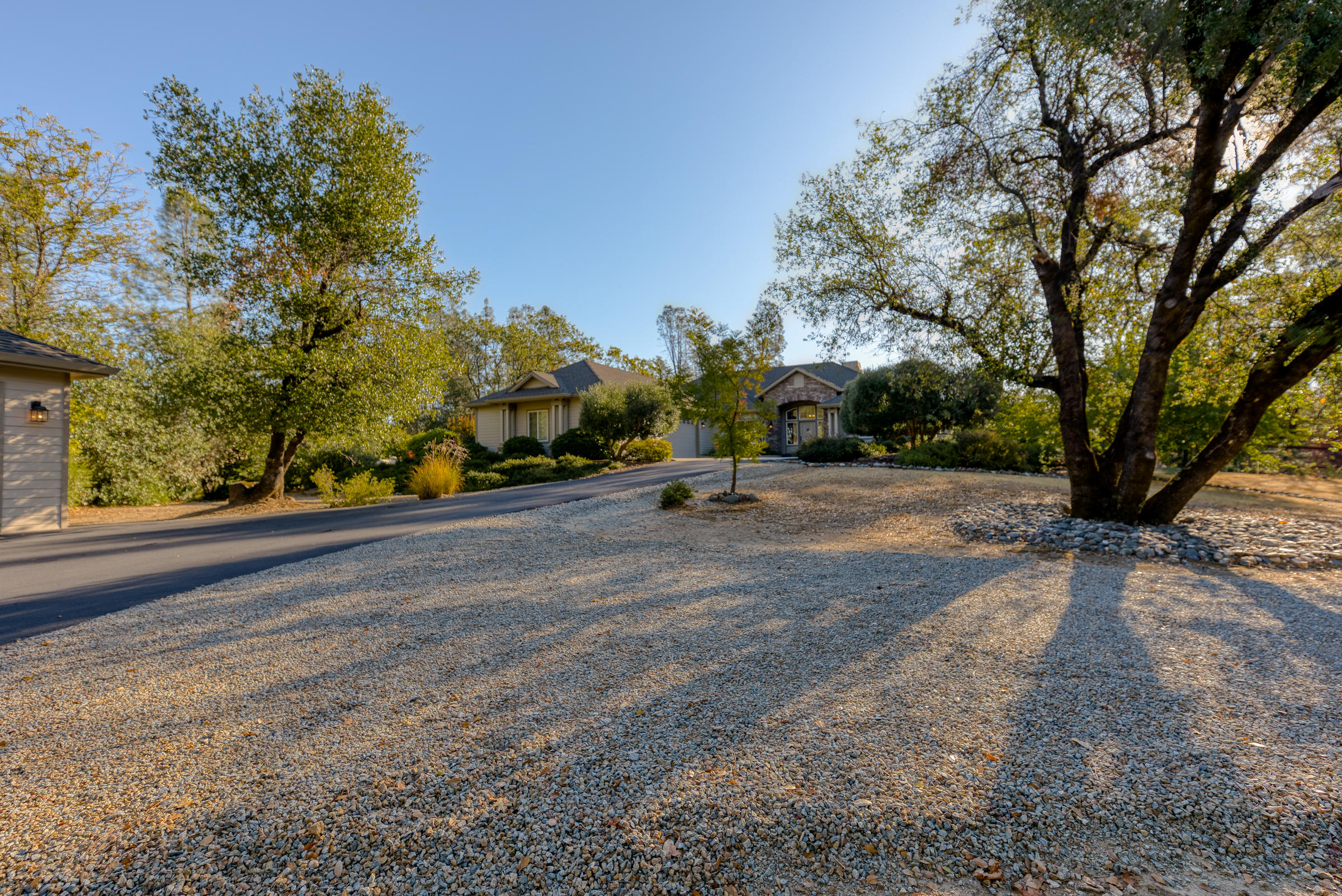 10163 Tilton Mine Road Redding, CA 96001 - Photo 102 of 144 Pull-Through Parking for Boat/RV