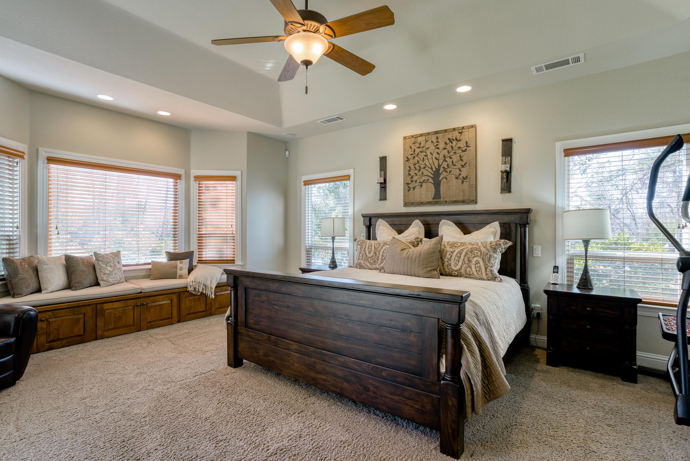 10163 Tilton Mine Road Redding, CA 96001 - Photo 14 of 144 Large Master Suite & Window Nook