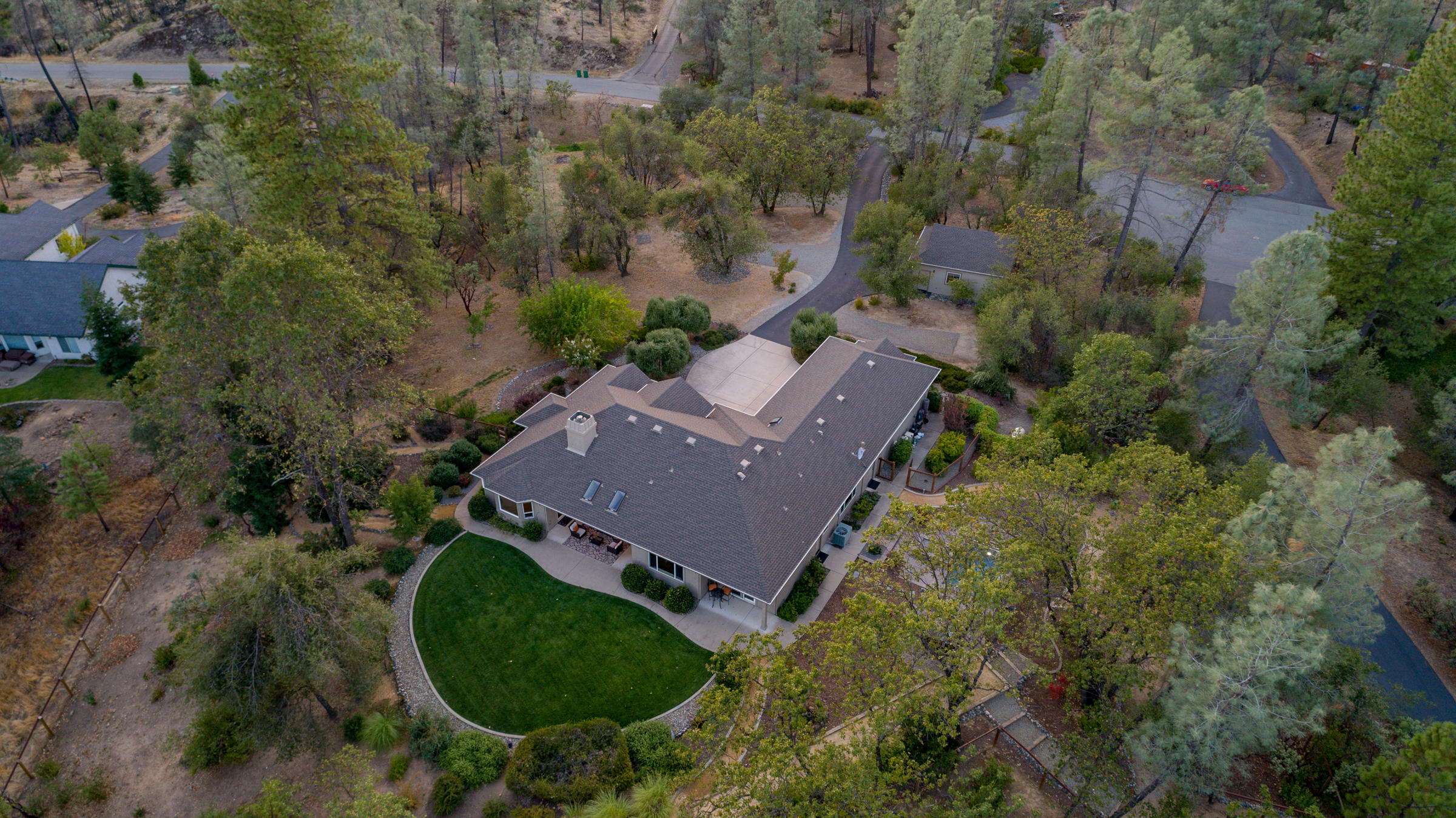 10163 Tilton Mine Road Redding, CA 96001 - Photo 49 of 144 Lush Westside Estate