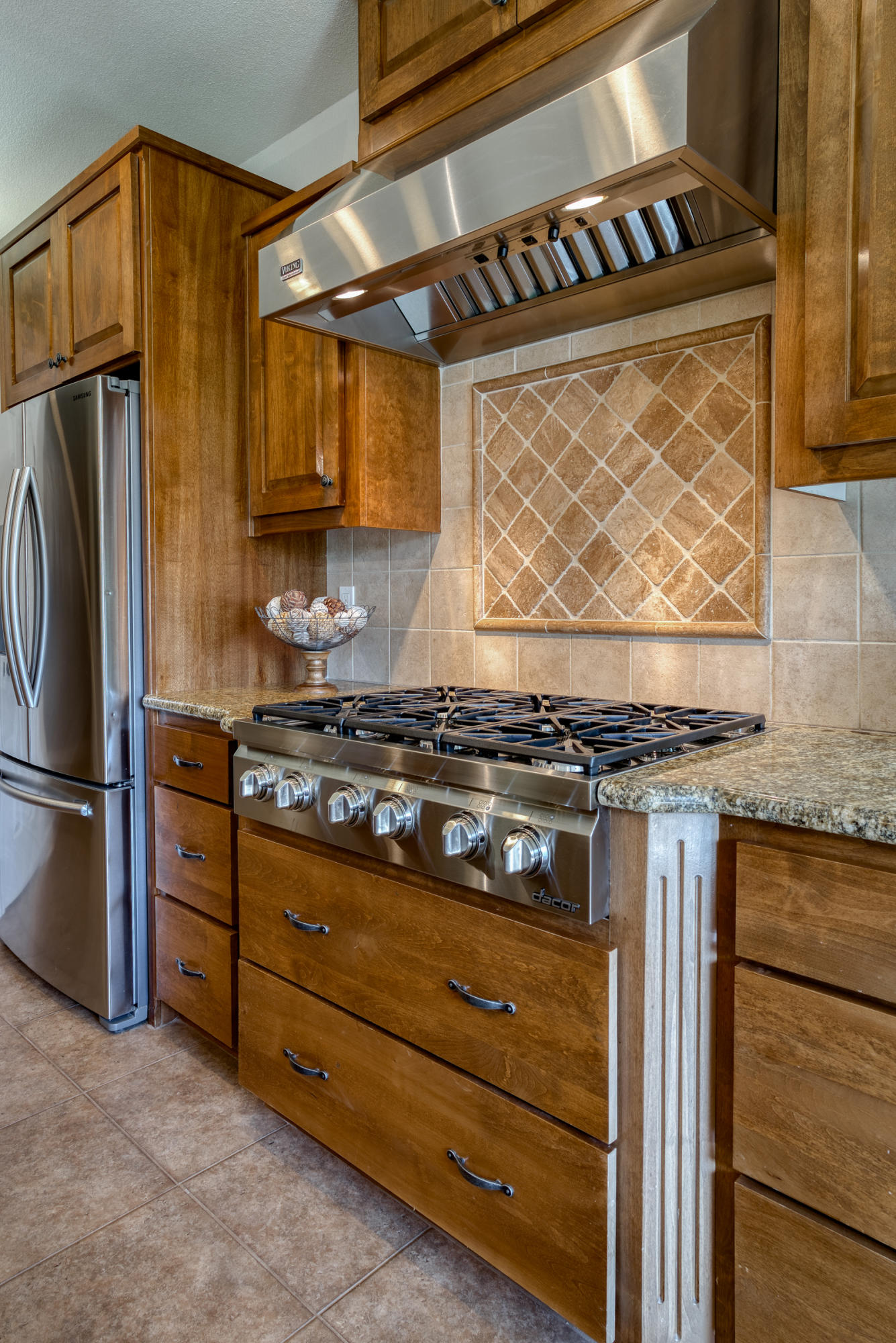 10163 Tilton Mine Road Redding, CA 96001 - Photo 60 of 144 Dacor Range & Viking Hood