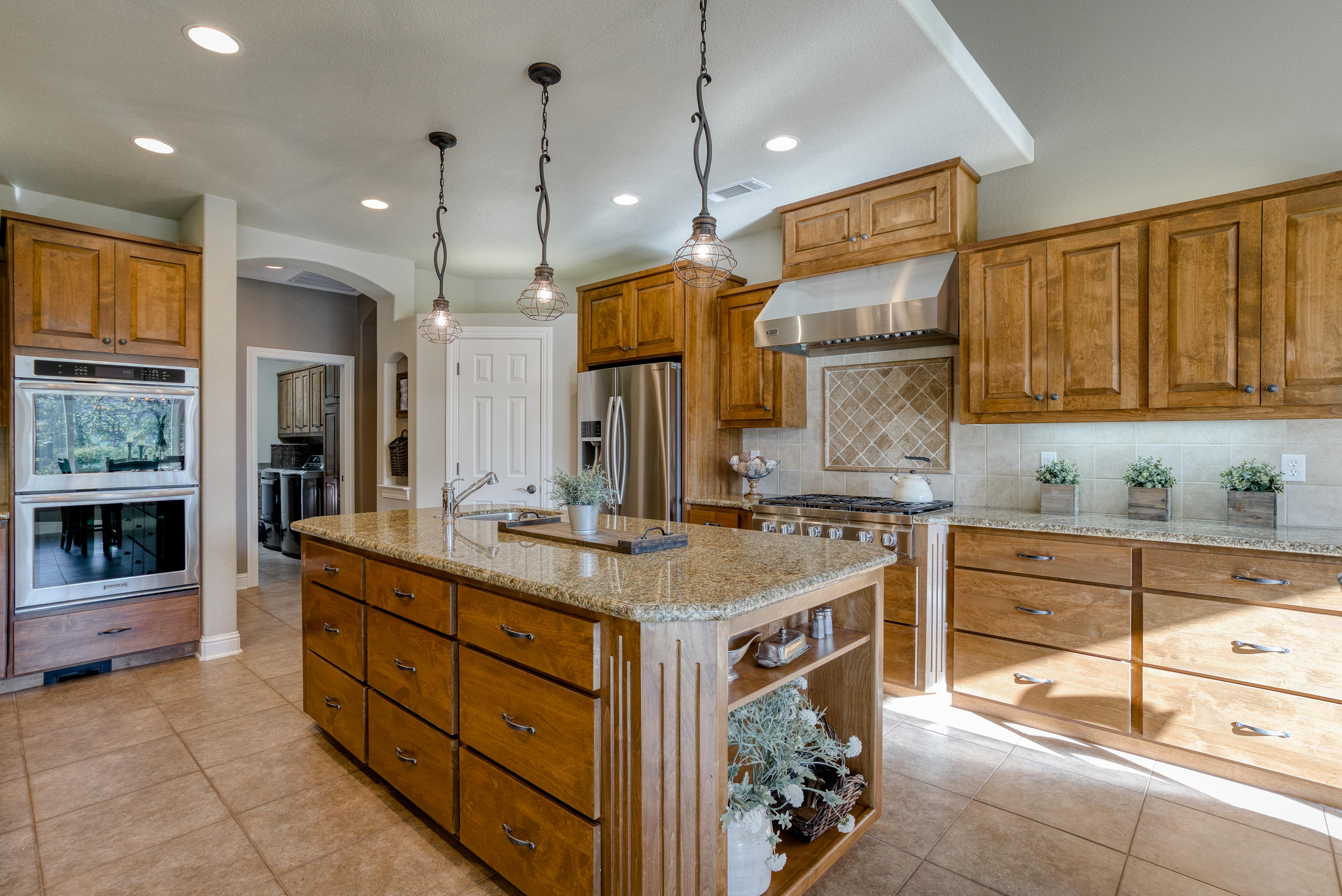 10163 Tilton Mine Road Redding, CA 96001 - Photo 63 of 144 Stunning Entertainer's Kitchen