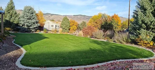 $989,000 | 8 Goodman Lane, Salmon, ID 83467