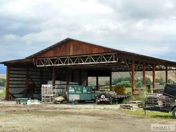 $989,000 | 8 Goodman Lane, Salmon, ID 83467