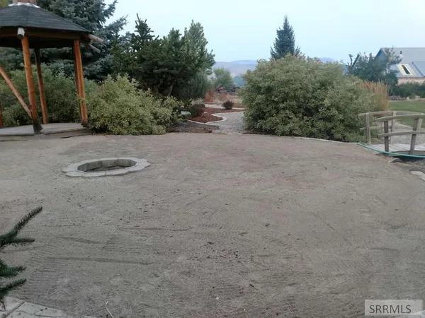 $989,000 | 8 Goodman Lane, Salmon, ID 83467