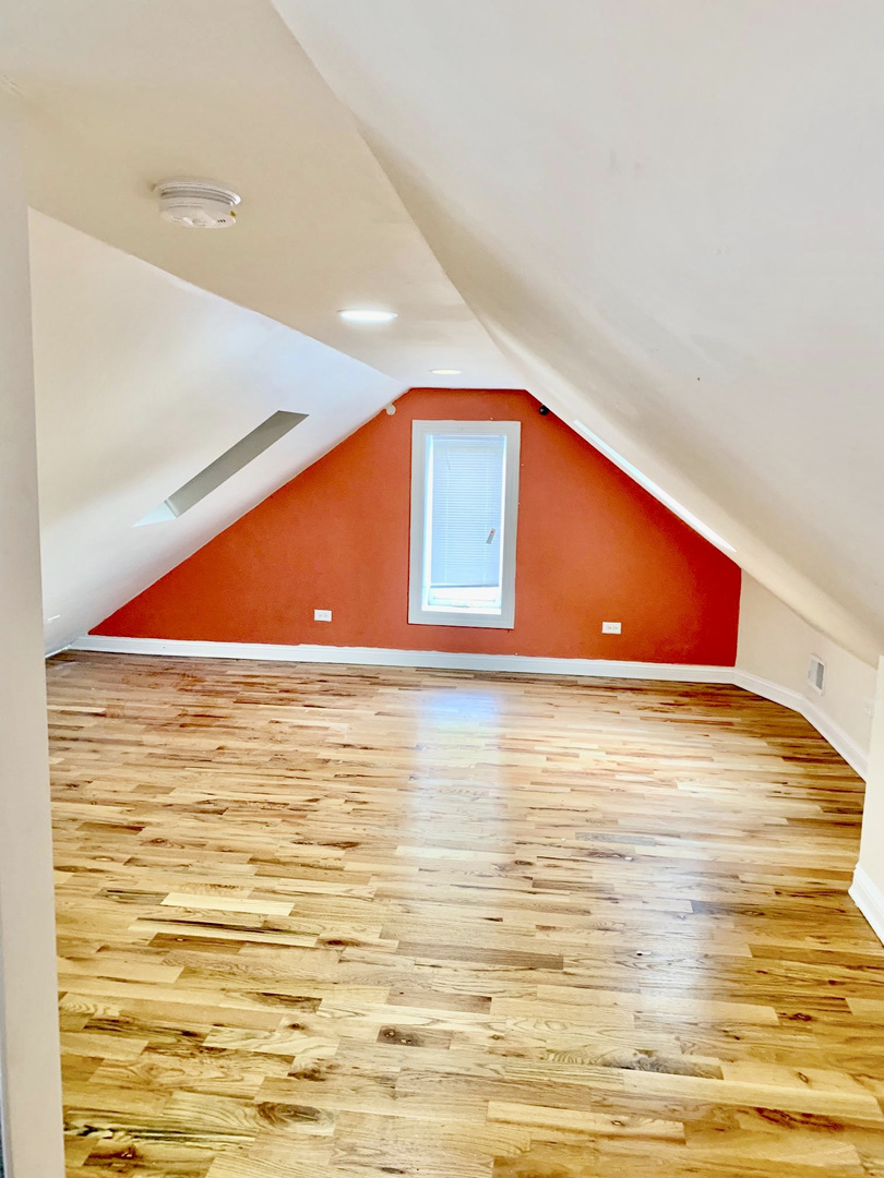 2148 West 18th Street Chicago, IL 60608 - Photo 5 of 24