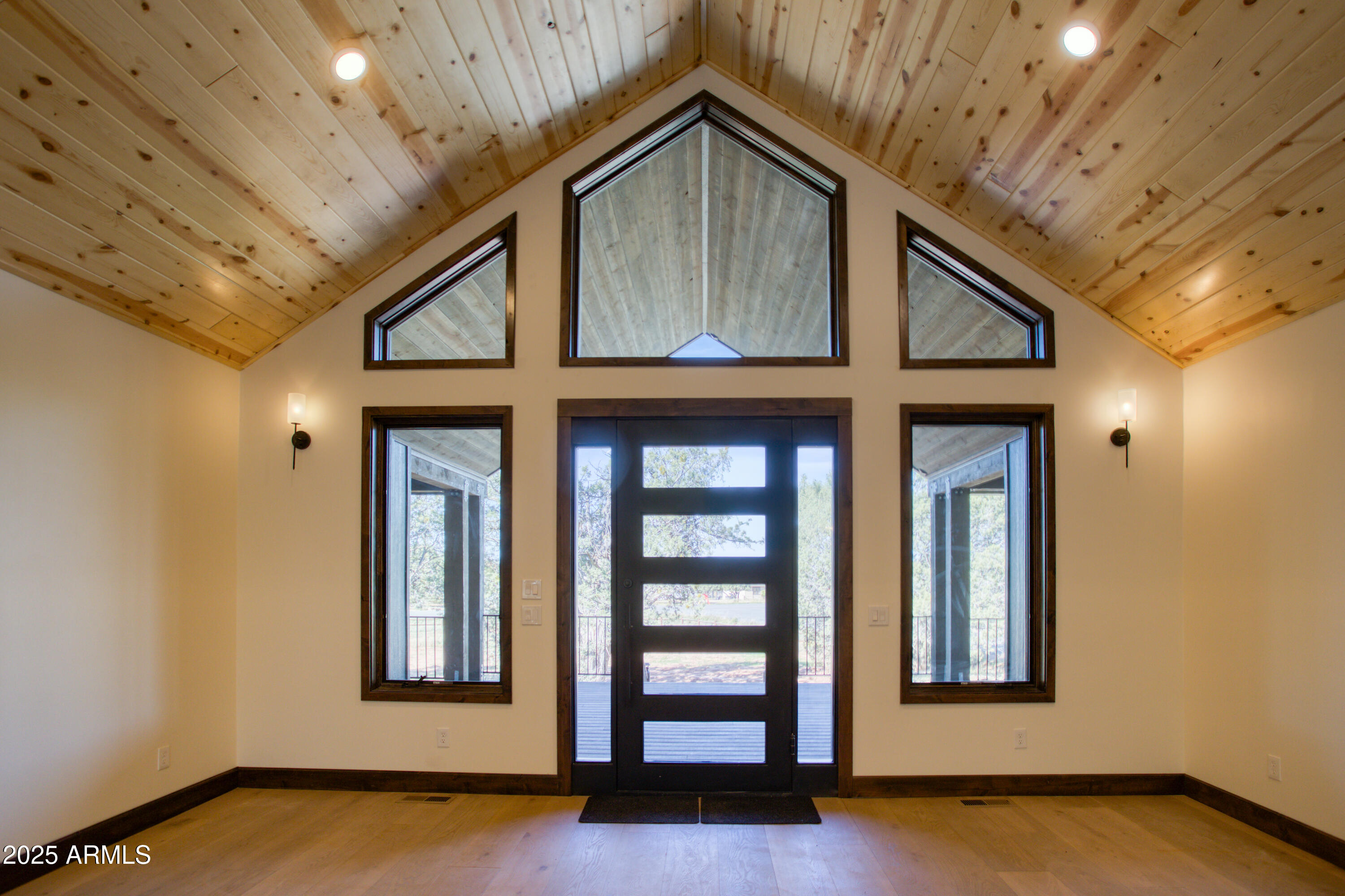 957 Cheney Ranch Loop Show Low, AZ 85901 - Photo 10 of 32 a view of front door of house