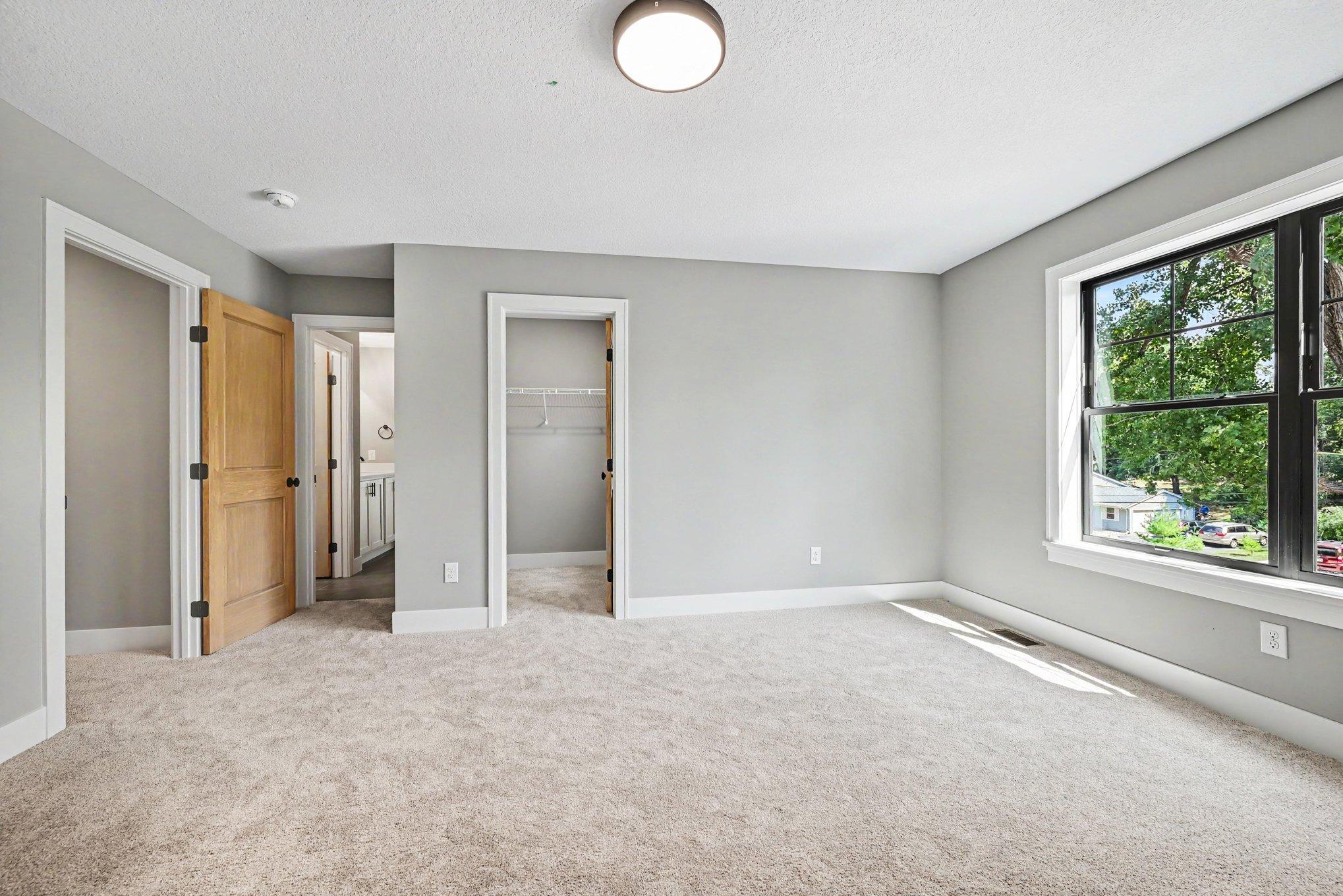 4044 Merriam Road Minnetonka, MN 55305 - Photo 27 of 38 Gallery Image 27