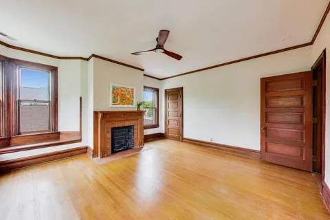 $1,250,000 | 245 North Kenilworth Avenue, Oak Park, IL 60302