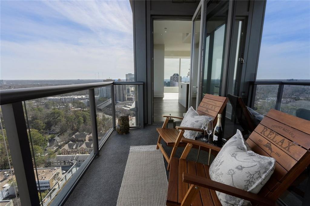 3630 Peachtree Road Northeast, Unit 2104 Atlanta, GA 30326 - Photo 42 of 98