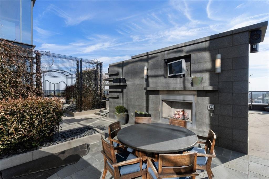 3630 Peachtree Road Northeast, Unit 2104 Atlanta, GA 30326 - Photo 96 of 98