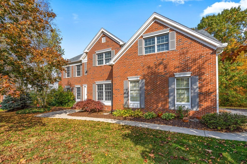 22 Ridge Way North Andover, MA 01845 - Photo 1 of 41 Gallery Image 1