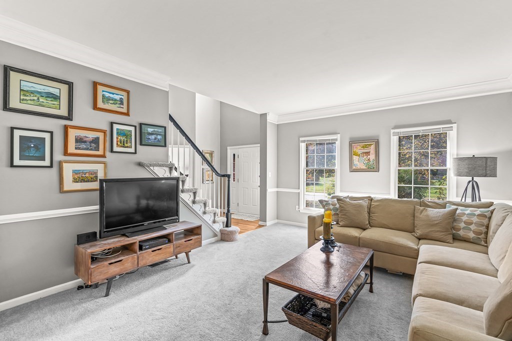22 Ridge Way North Andover, MA 01845 - Photo 14 of 41 Gallery Image 14