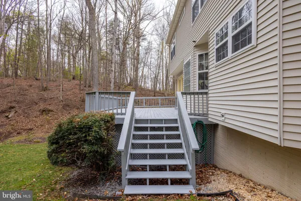 $544,900 | 2035 Farragut Drive, Stafford, VA 22554