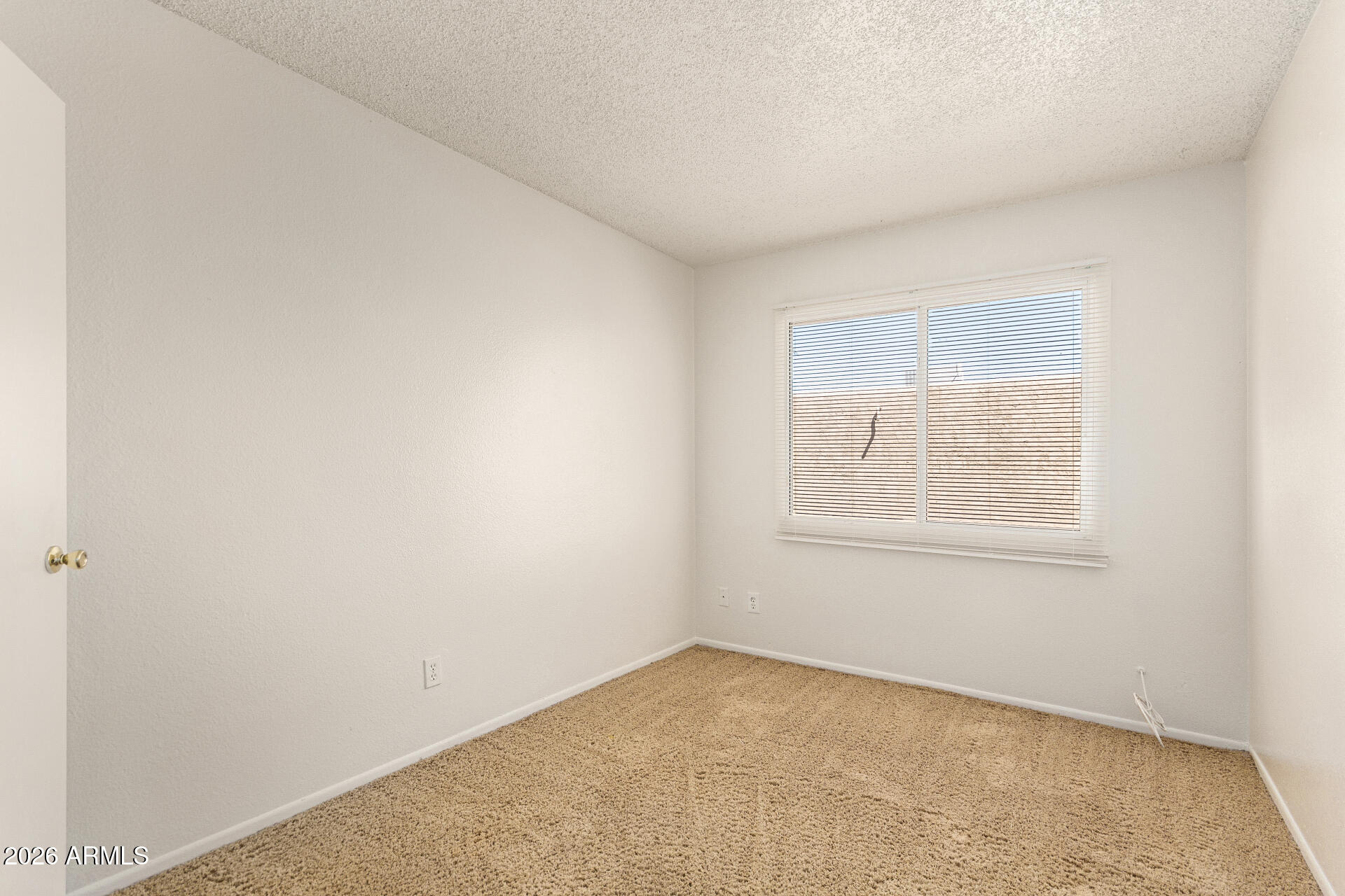 4608 East Riverside Street Phoenix, AZ 85040 - Photo 11 of 28 12 - Riverside