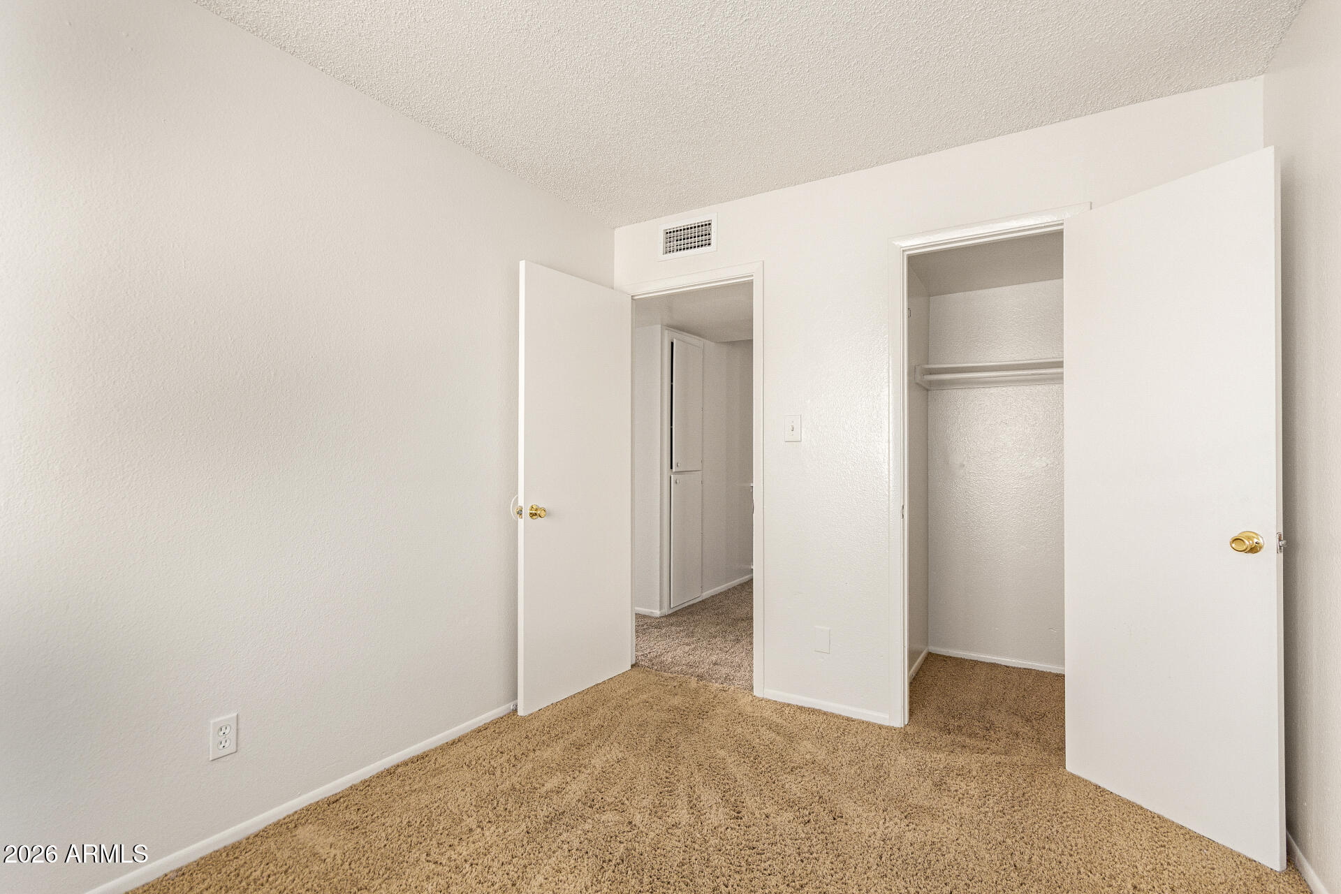 4608 East Riverside Street Phoenix, AZ 85040 - Photo 12 of 28 13 - Riverside