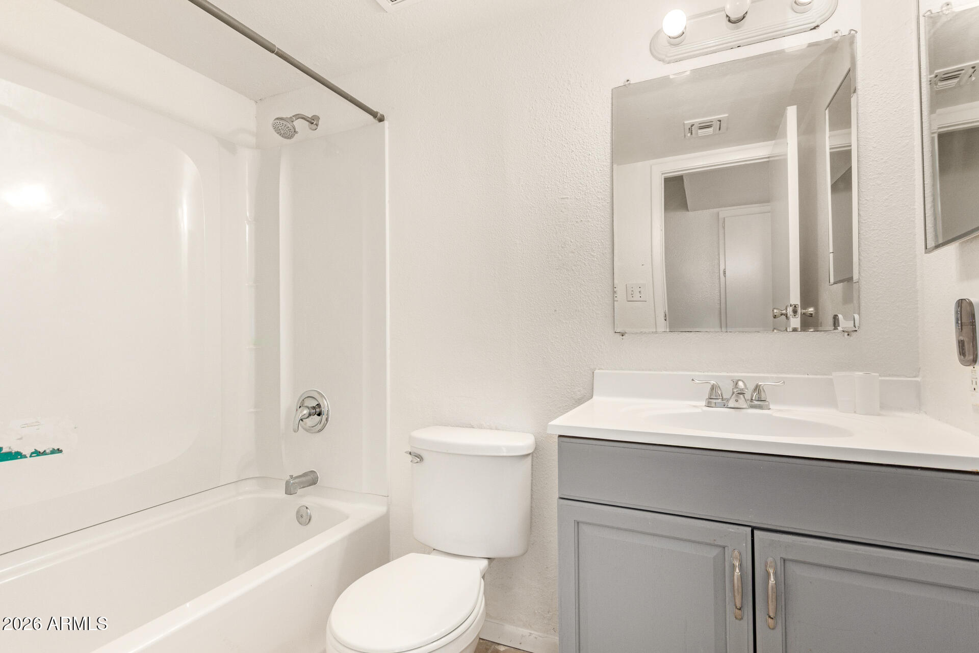 4608 East Riverside Street Phoenix, AZ 85040 - Photo 20 of 28 21 - Riverside