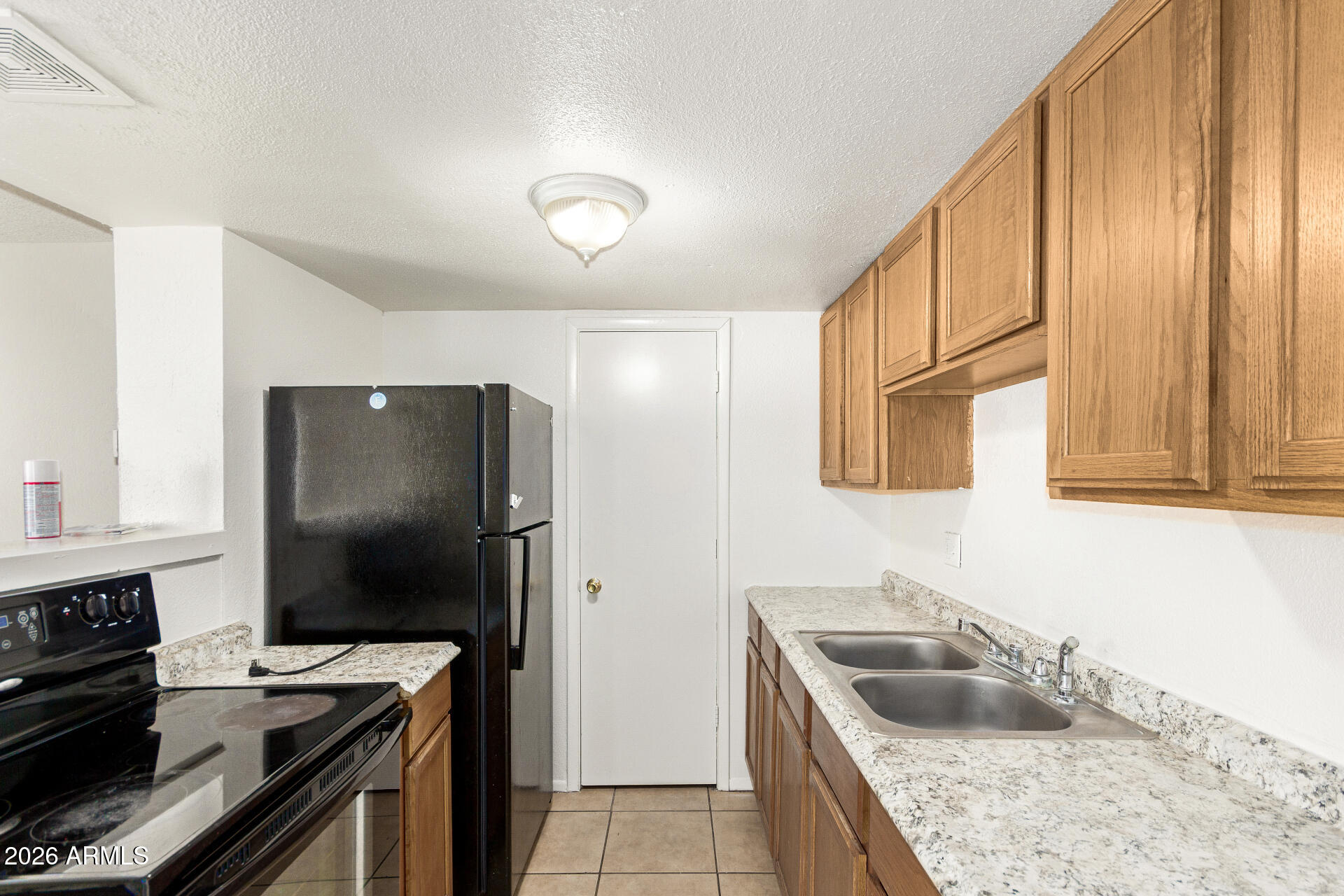 4608 East Riverside Street Phoenix, AZ 85040 - Photo 9 of 28 09 - Riverside