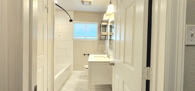 $390,000 | 6927 Burgess Street, Houston, TX 77021