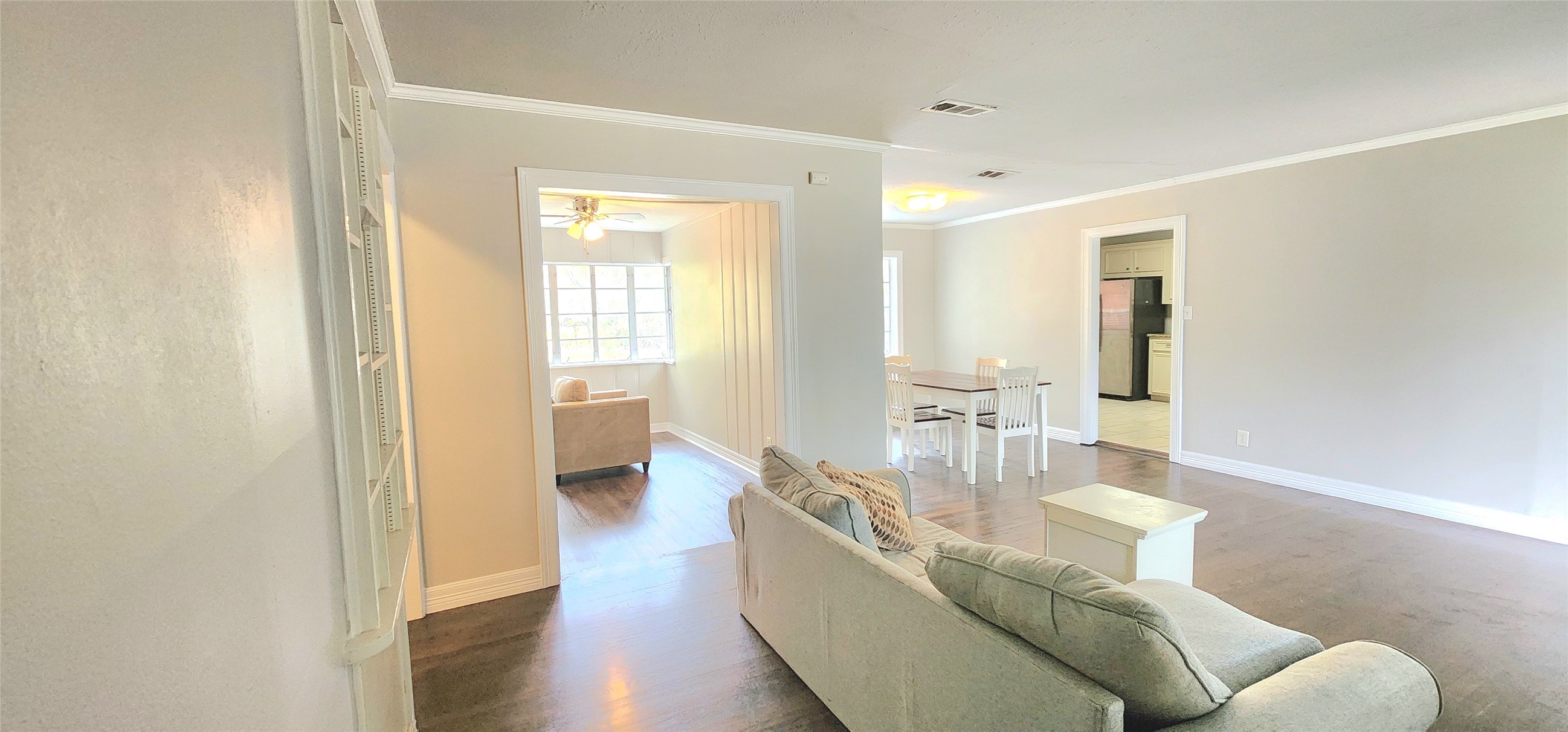 6927 Burgess Street Houston, TX 77021 - Photo 6 of 22 a living room with furniture and a table