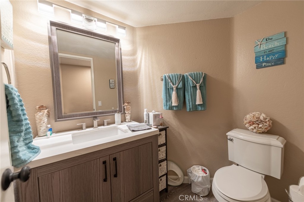 10 Valley Crest Road Simi Valley, CA 93065 - Photo 18 of 56