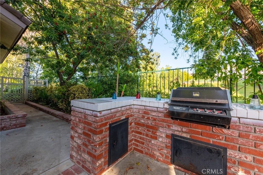 10 Valley Crest Road Simi Valley, CA 93065 - Photo 38 of 56