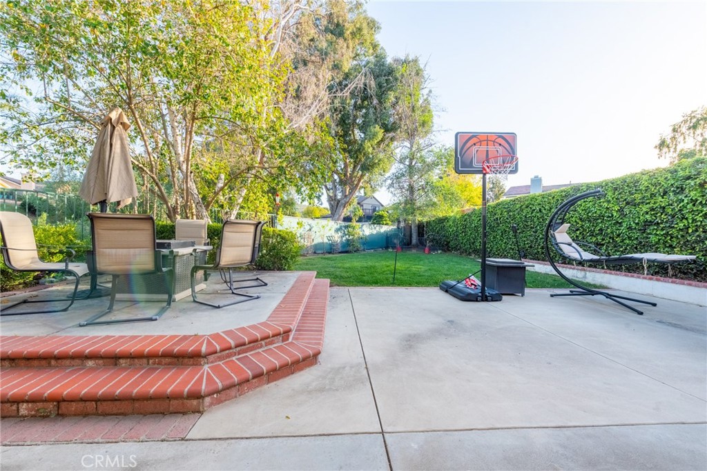 10 Valley Crest Road Simi Valley, CA 93065 - Photo 41 of 56