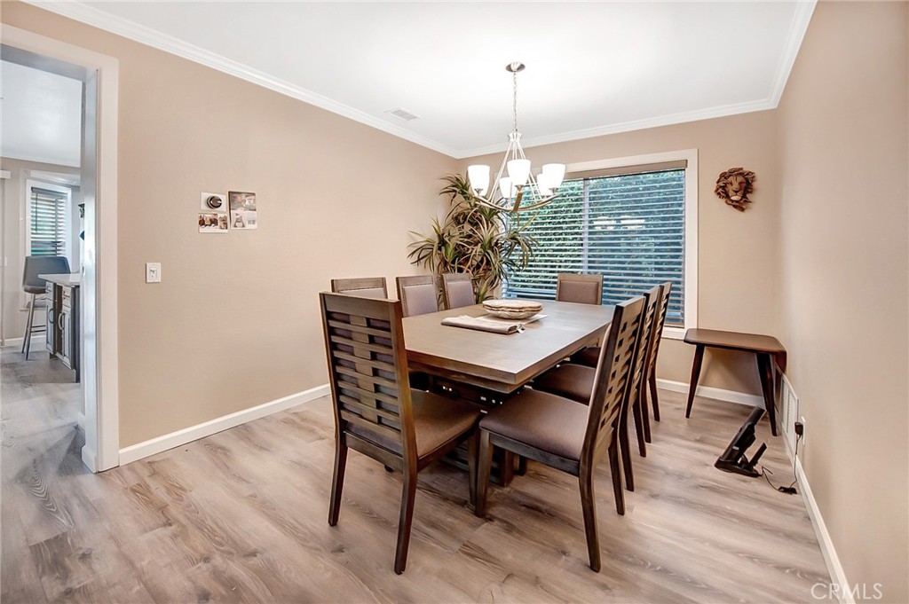 10 Valley Crest Road Simi Valley, CA 93065 - Photo 8 of 56