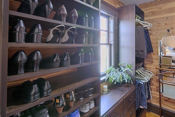 15 Edgebrook Road Boston, MA 02132 - Photo 13 of 15 Gallery Image 13