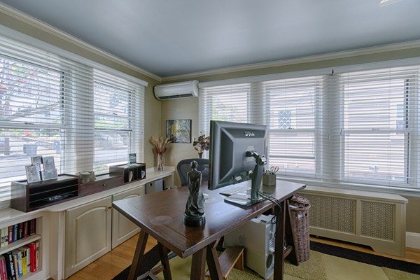 15 Edgebrook Road Boston, MA 02132 - Photo 3 of 15 Gallery Image 3