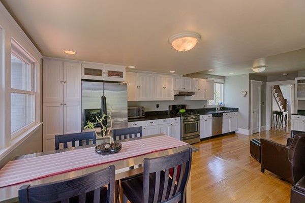 15 Edgebrook Road Boston, MA 02132 - Photo 6 of 15 Gallery Image 6